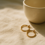 How to Choose Everyday Gold Earrings: Tips & Styles — cover image